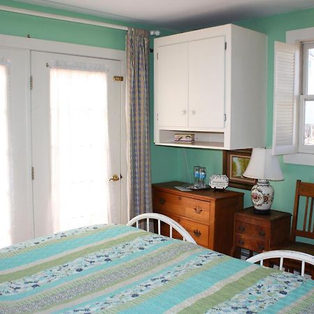 The White House Inn Cooperstown Quarto foto